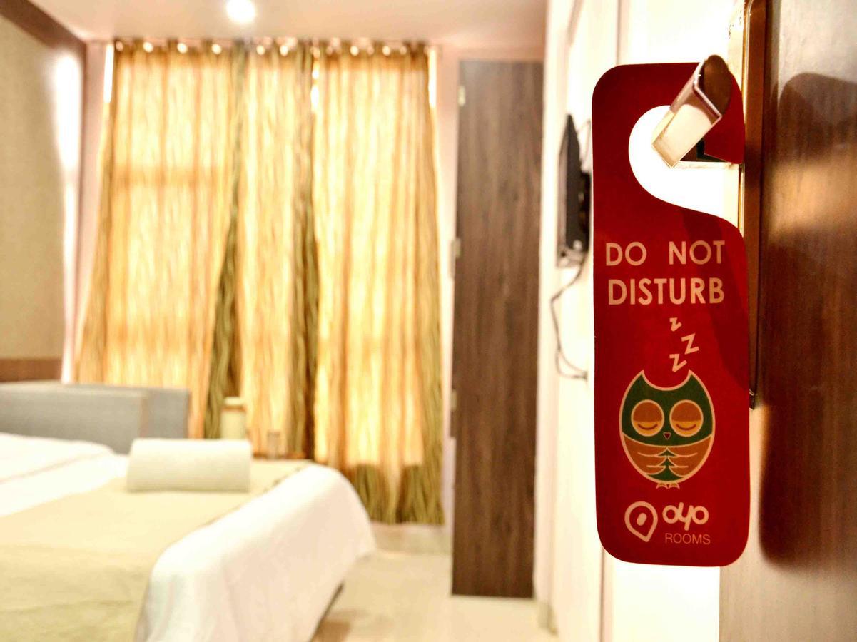 Oyo 2403 Hotel Aamantran Avenue Удджайн Екстер'єр фото